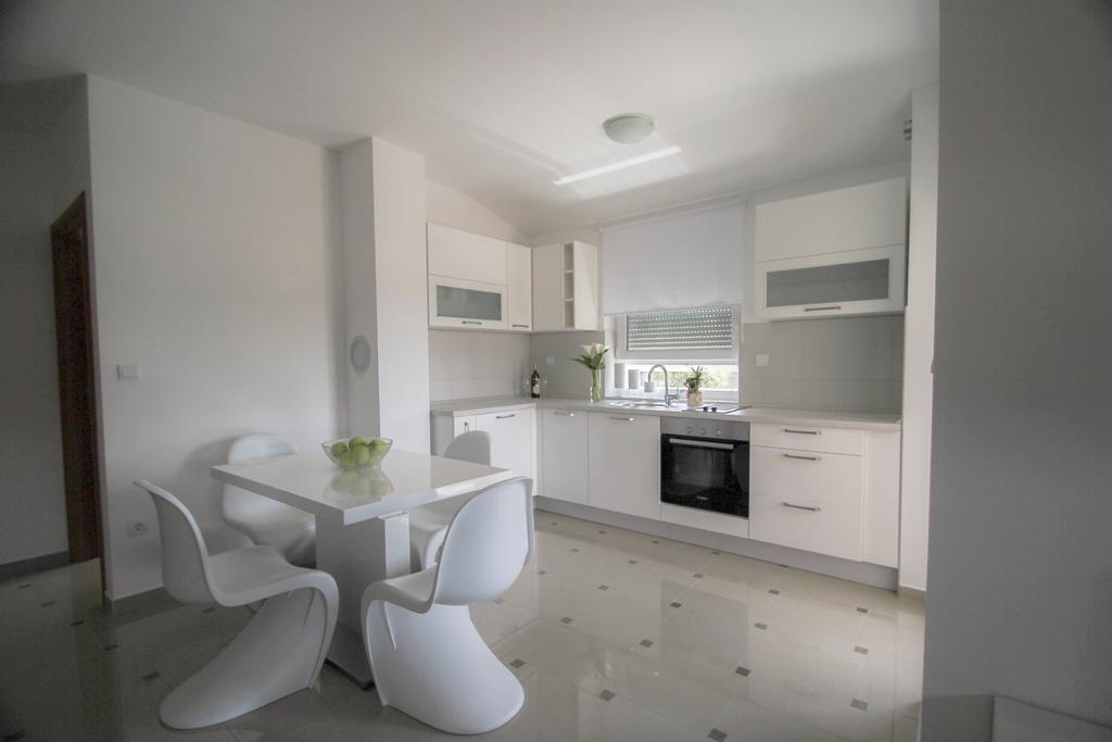 Apartment Matea Banjole Cameră foto